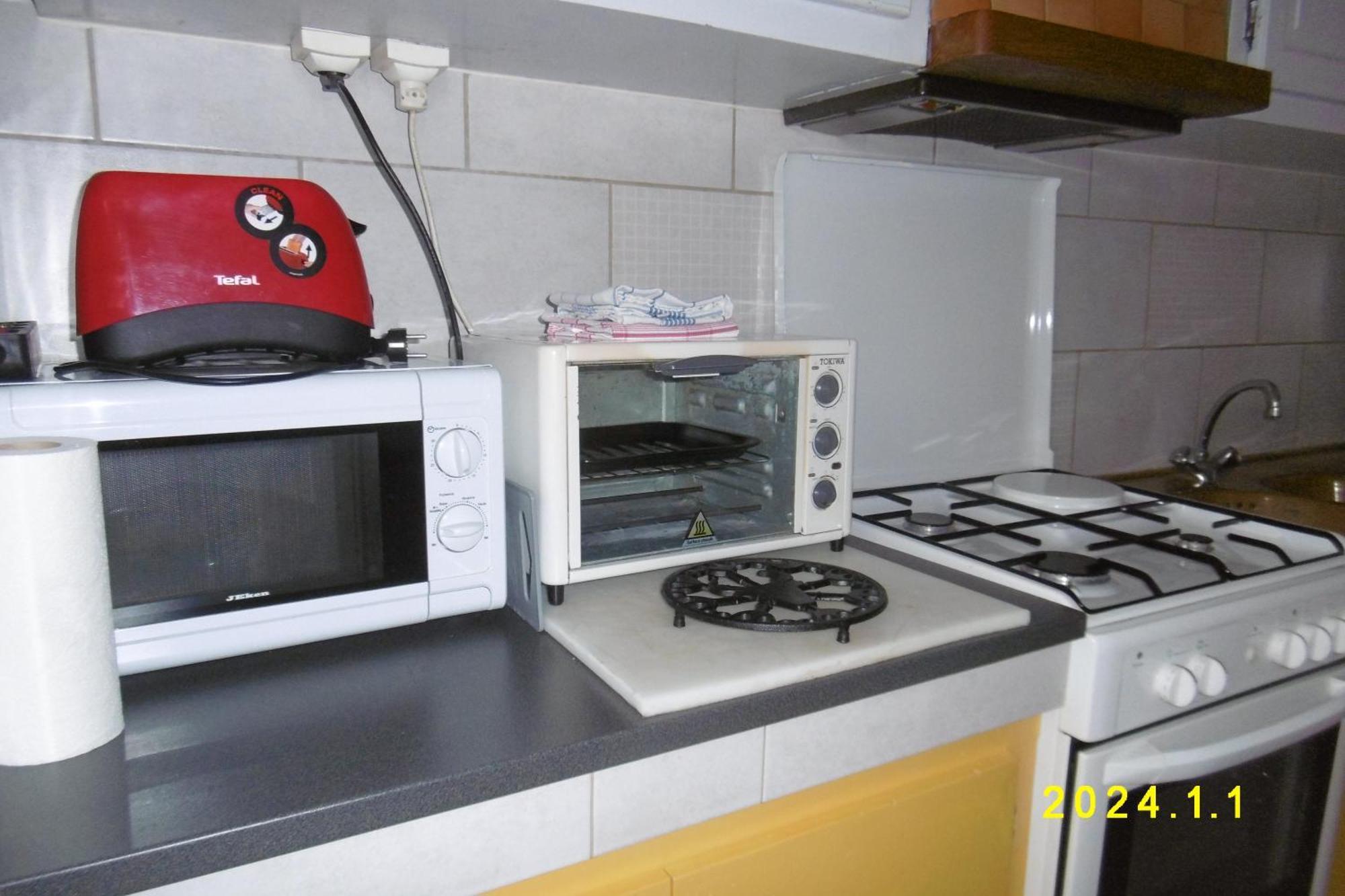 Rez De Chaussee Studio Climatise Dans Villa Aigues-Mortes Dış mekan fotoğraf